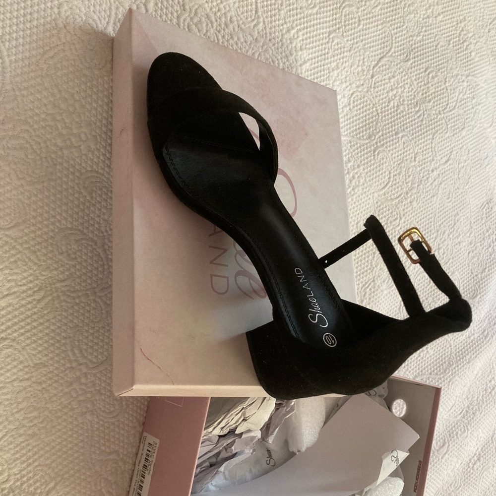 Open Toe Block Heel Black Size 10 - image 1